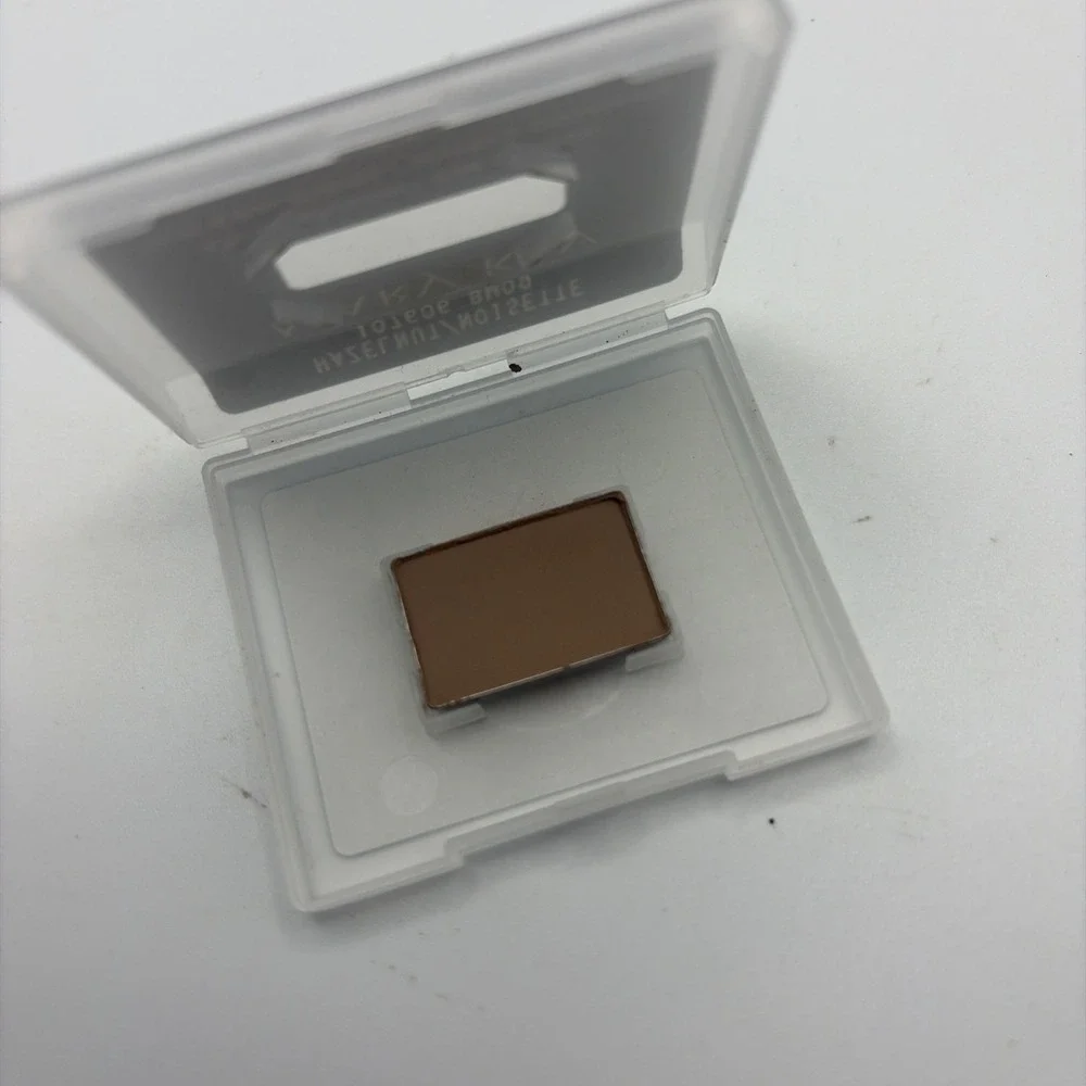 Mary Kay CHROMAFUSION EYE SHADOW 0.05 Oz Hazelnut  107606 New